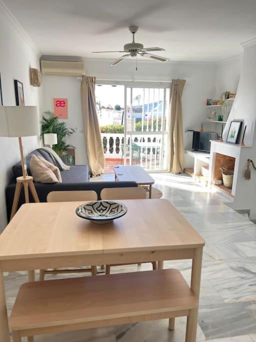 Beautiful Views, Pool & Just 10Min To The Beach Nerja Eksteriør billede