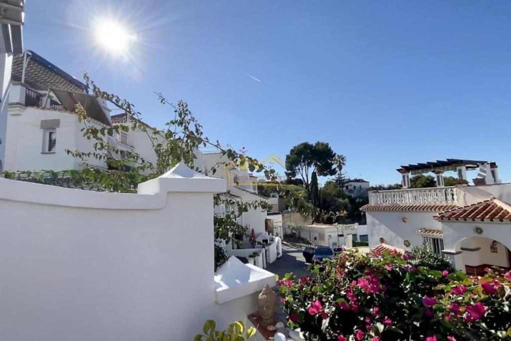 Beautiful Views, Pool & Just 10Min To The Beach Nerja Eksteriør billede